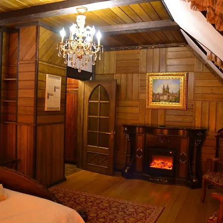 Szálloda Zamek Luzec & Wellness 4*