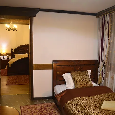 Zamek Luzec & Wellness Szálloda 4*