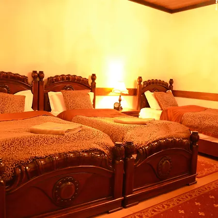 Zamek Luzec & Wellness Szálloda Karlovy Vary