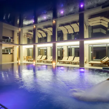 Zamek Luzec & Wellness 4* Karlovy Vary