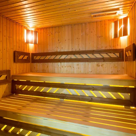 Szálloda Zamek Luzec & Wellness Karlovy Vary