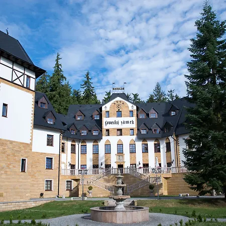 Hotel Zamek Luzec & Wellness Karlovy Vary