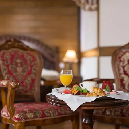 Szálloda Zamek Luzec & Wellness Karlovy Vary