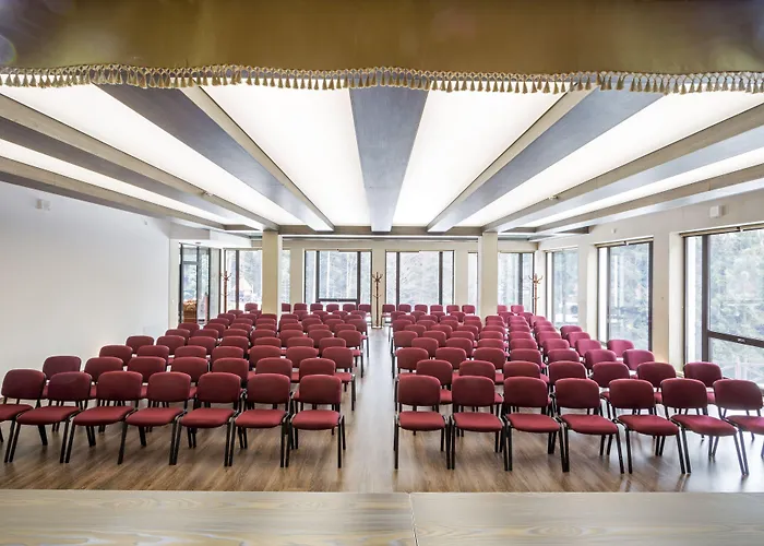 Hotel Zamek Luzec & Wellness 4*