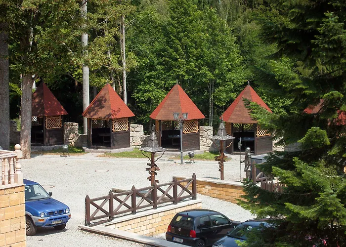 Hotel Zamek Luzec & Wellness