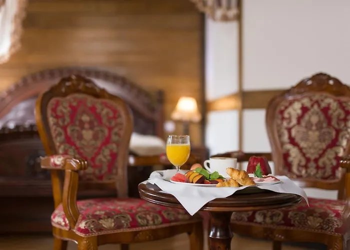 Hotel Zamek Luzec & Wellness Karlovy Vary