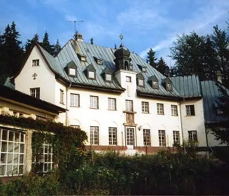 Hotel Zámek Lužec Spa&wellness Karlovy Vary