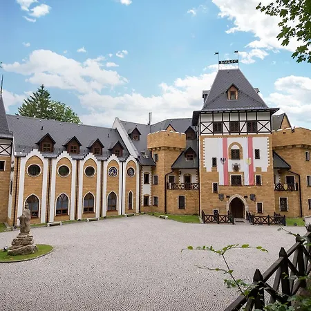 Zámek Lužec Spa&wellness Karlsbad