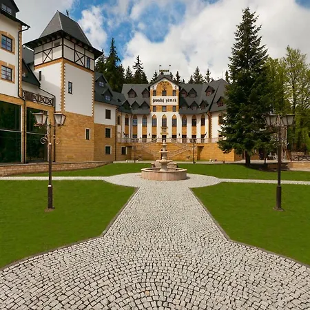 Zámek Lužec Spa&wellness 4*