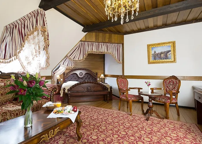 Szálloda Zamek Luzec & Wellness 4*